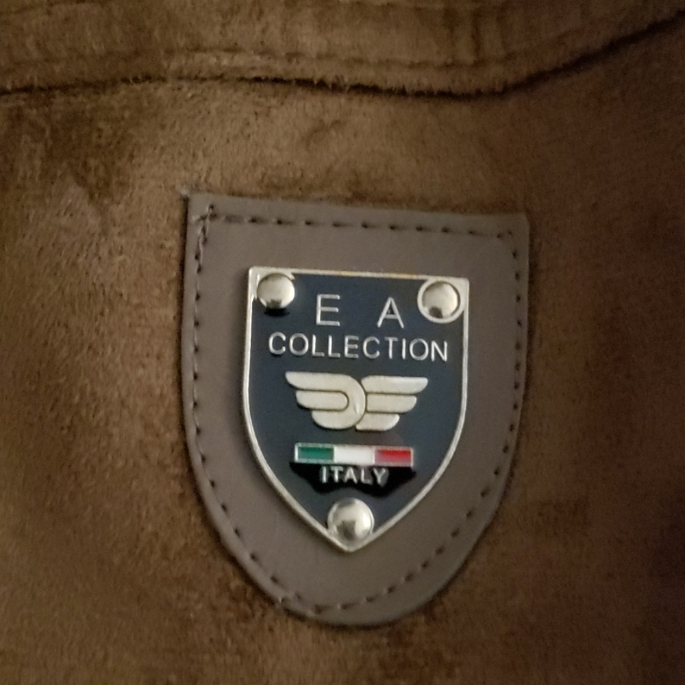Jacket - Picture 3 of 4